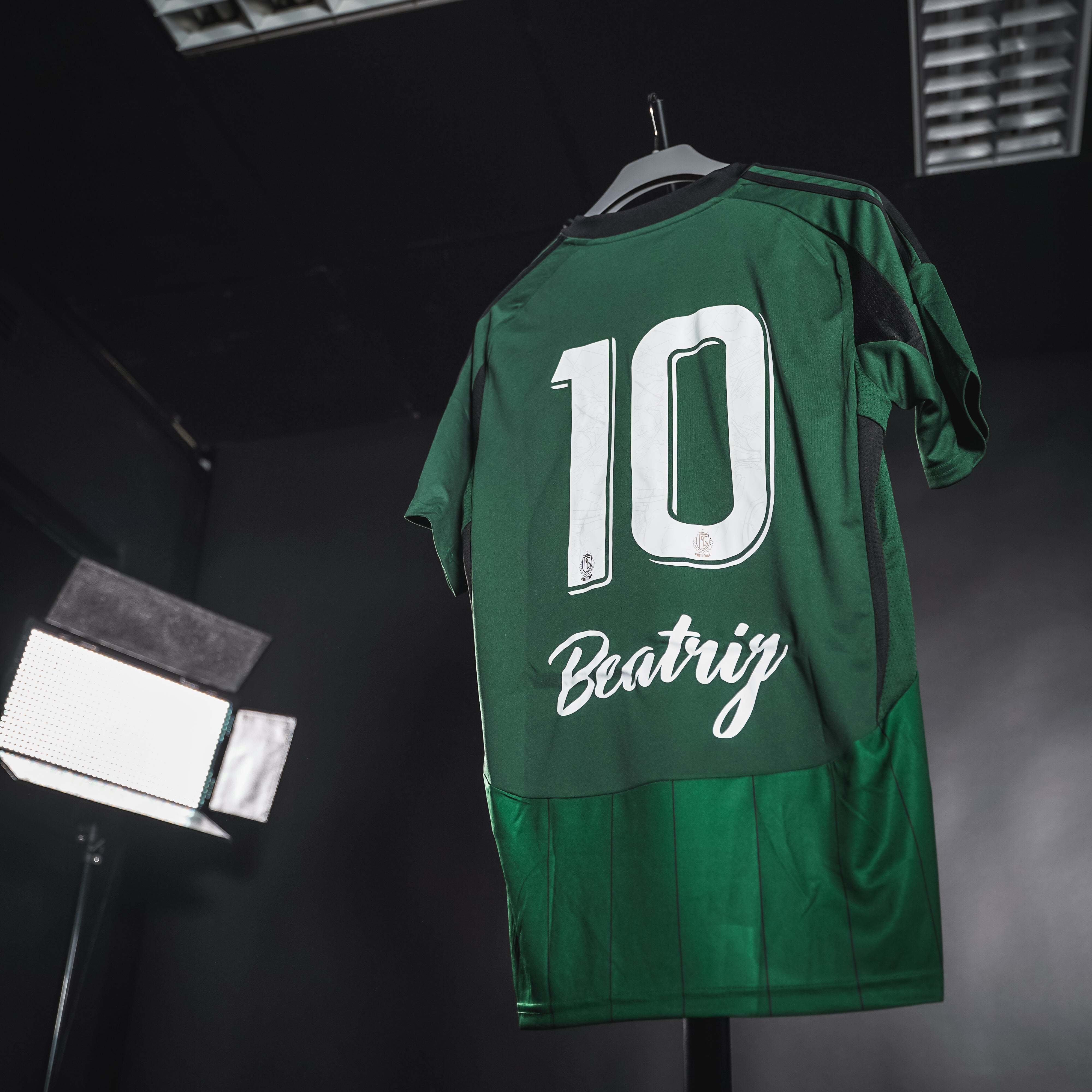 MAILLOT BEATRIZ AYENSA