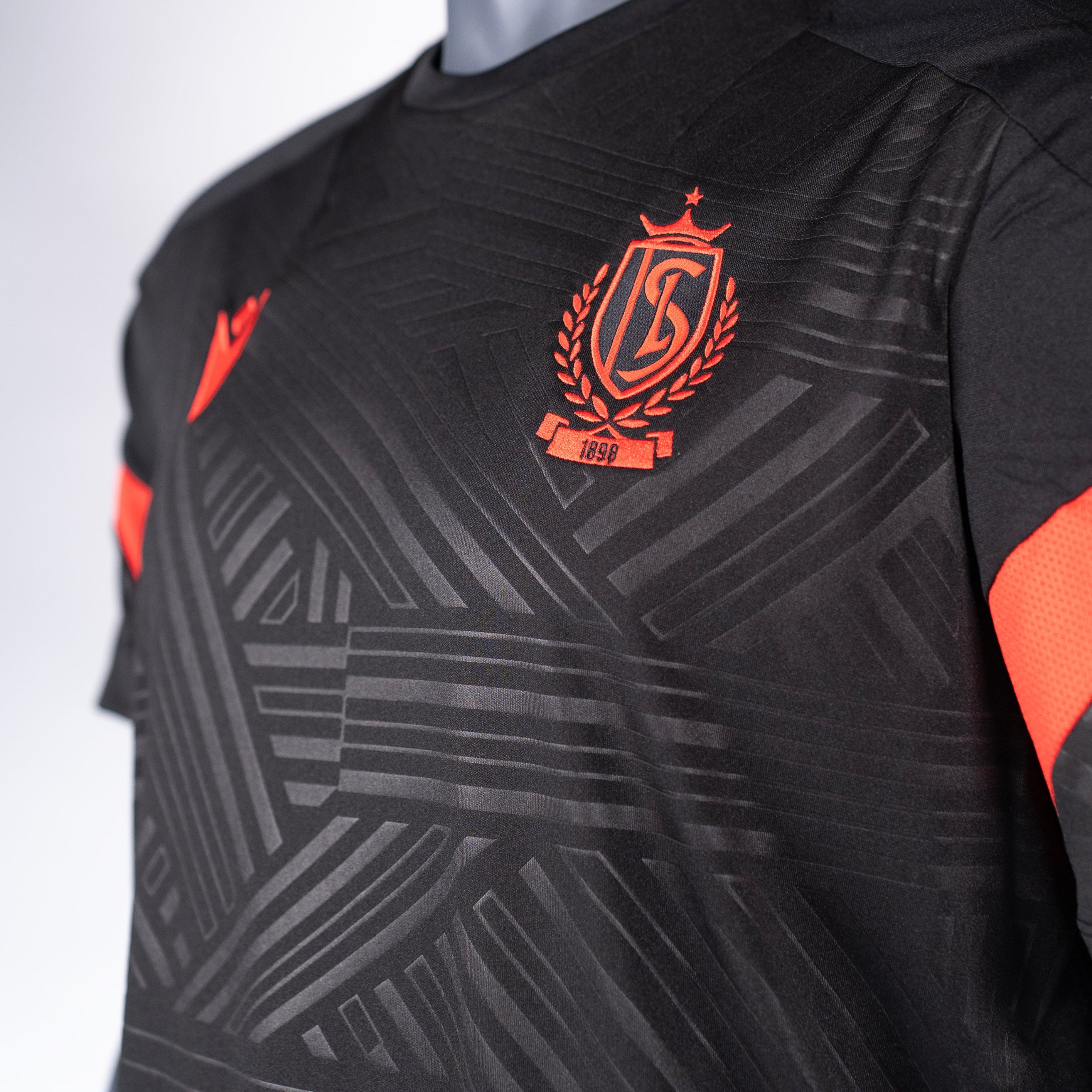 STAFF TRAININGS T-SHIRT JR 25-26