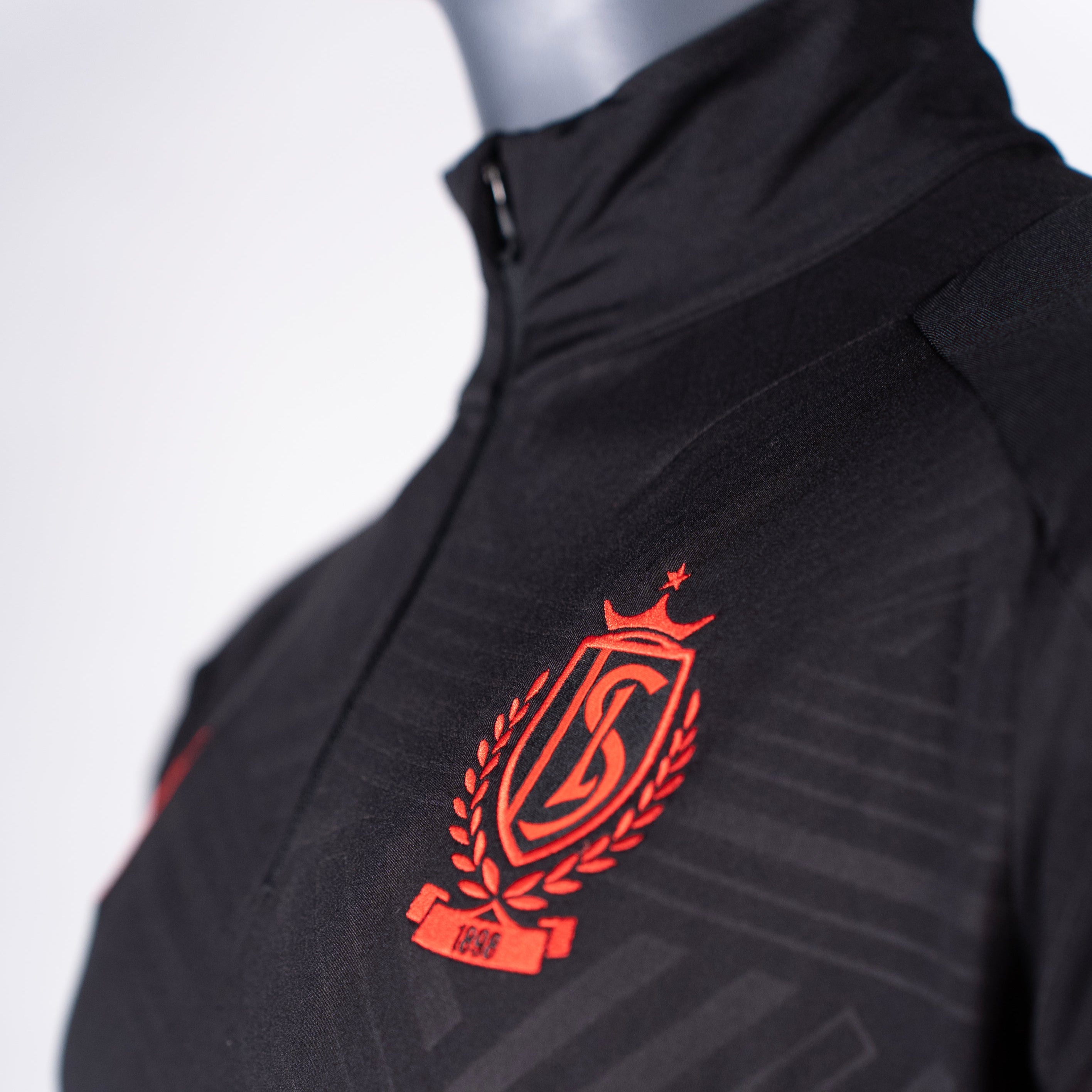 STAFF TRAINING SWEAT 25-26