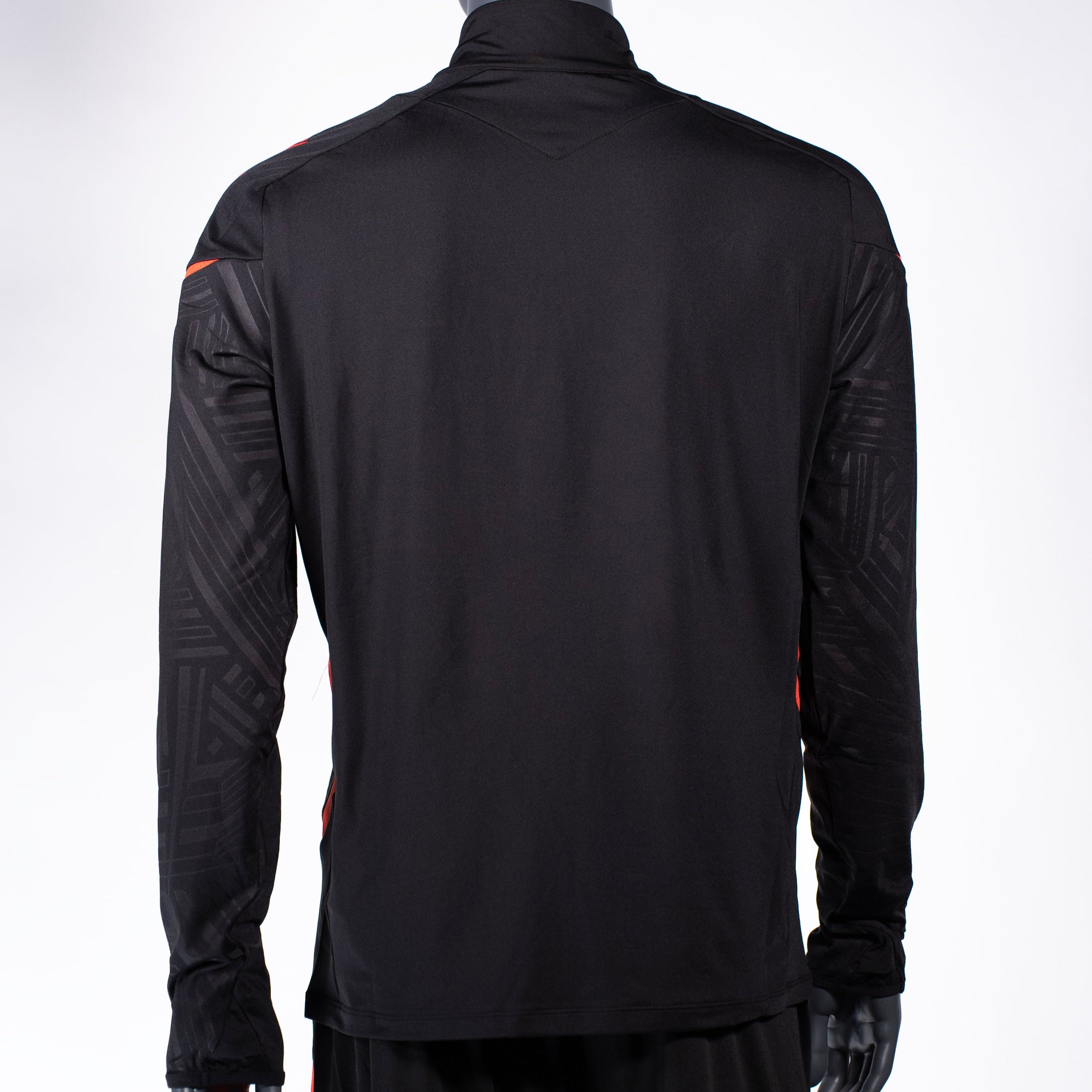 STAFF TRAINING SWEAT 25-26