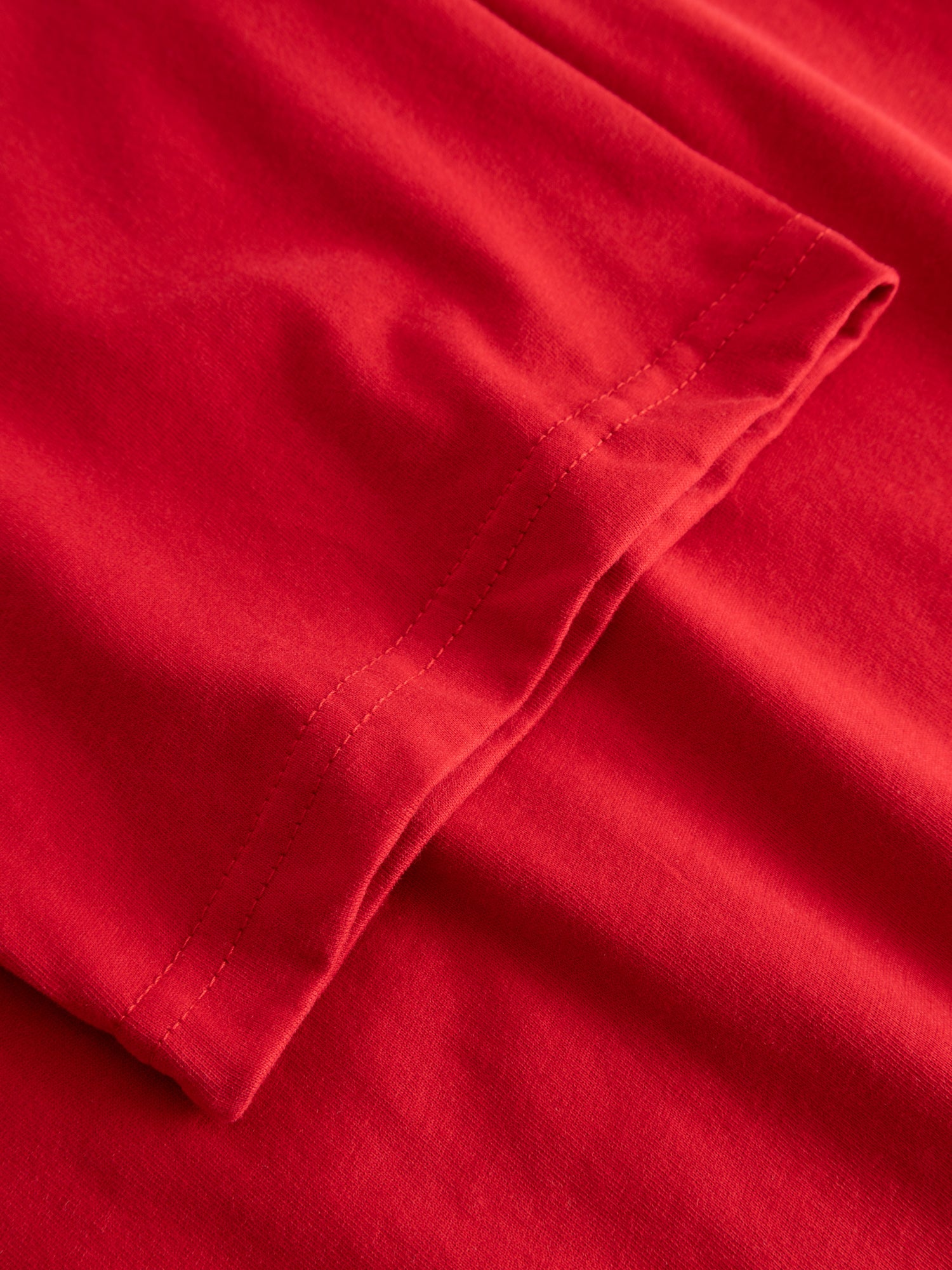 T-SHIRT 1898 ROUGE