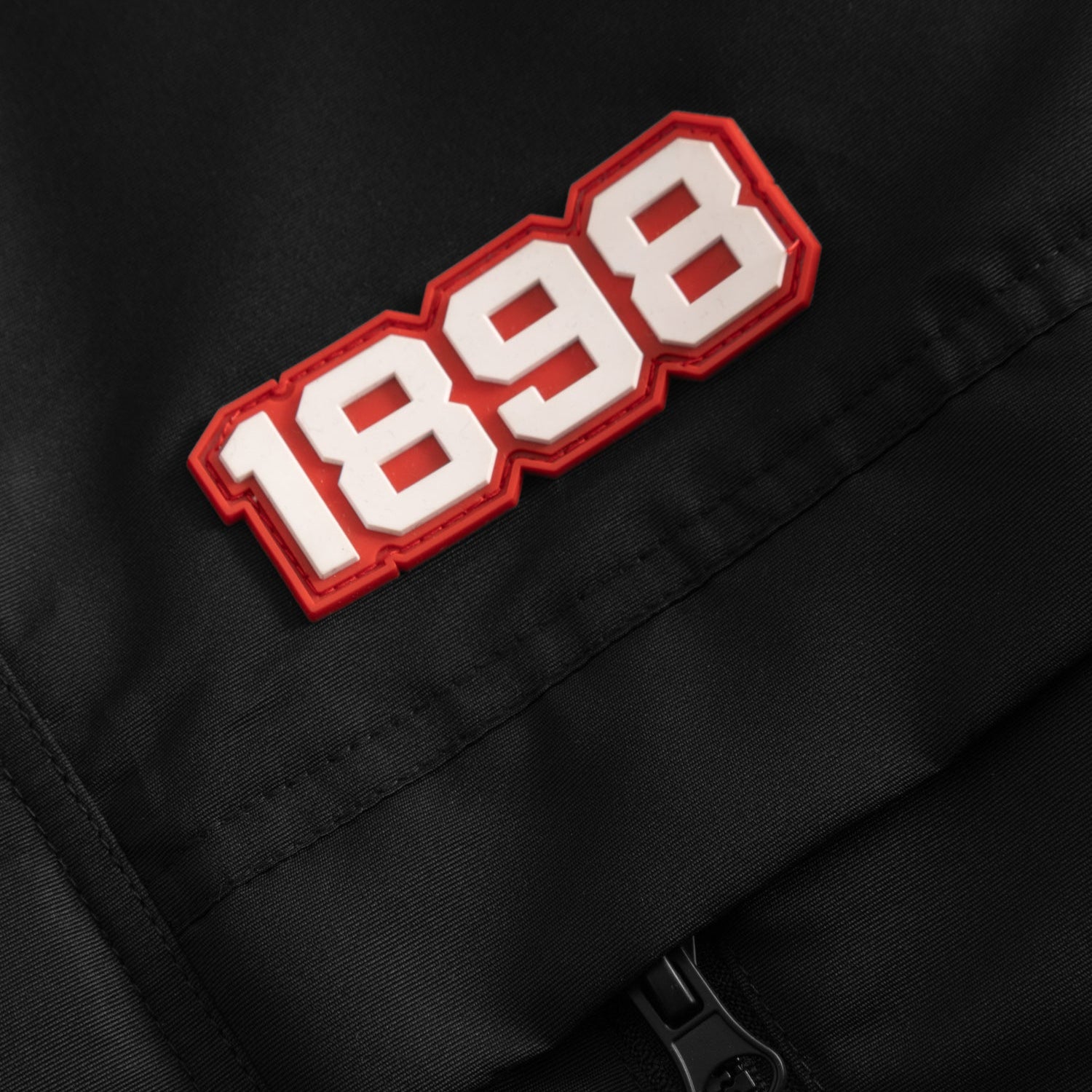 PARKA HIVER NOIRE 1898