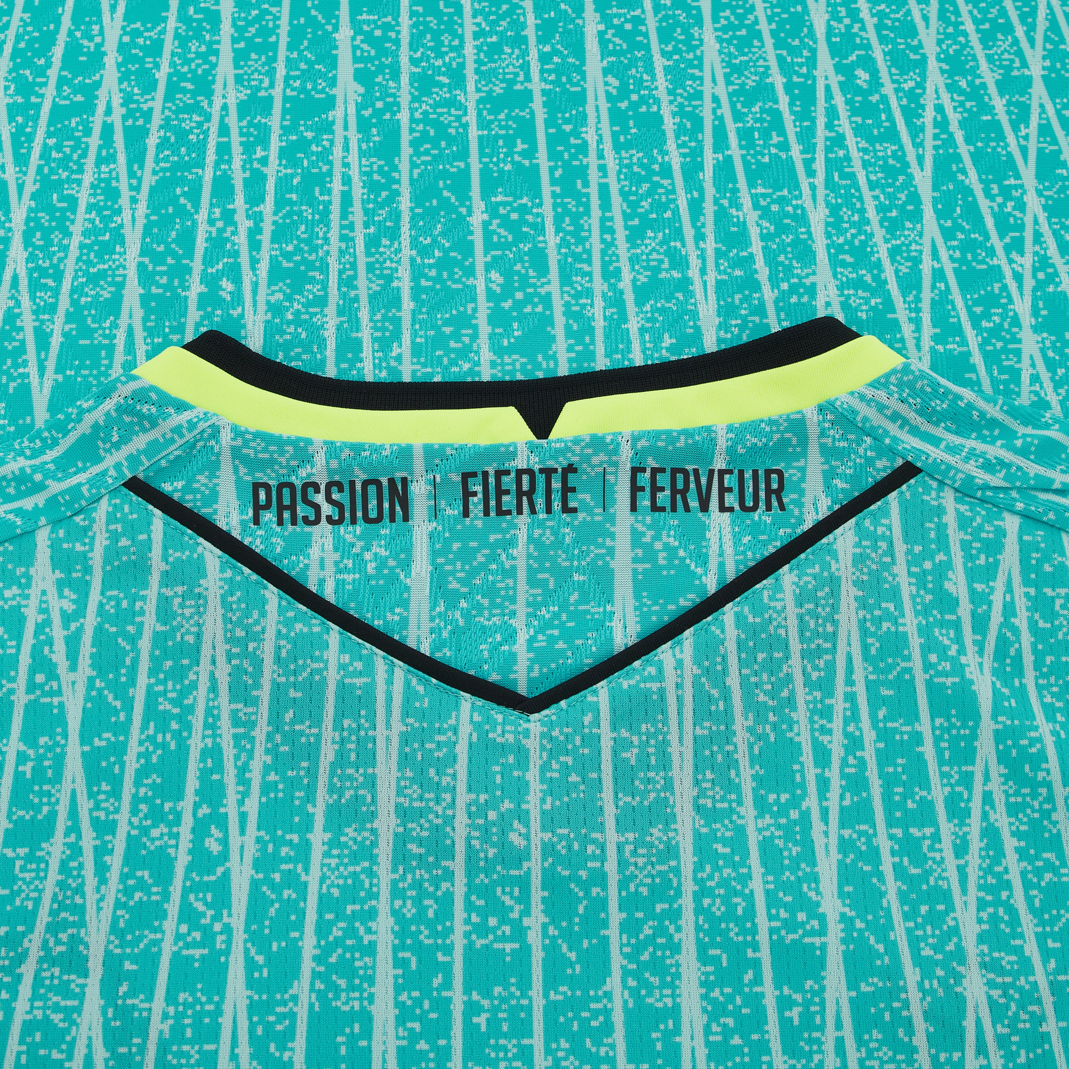 TROISIEME MAILLOT 26-27