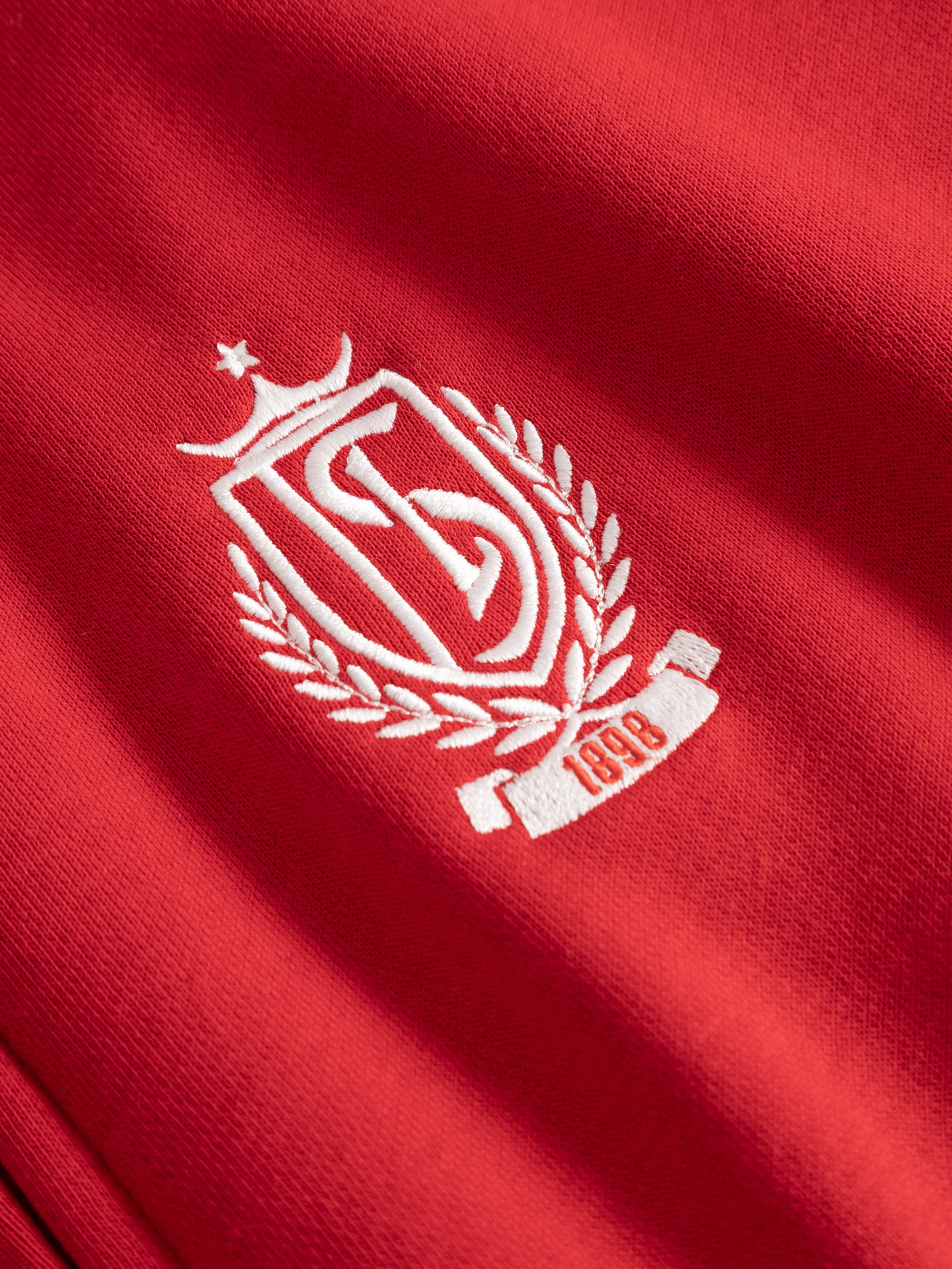 SWEAT ROUGE ZIP CAPUCHE
