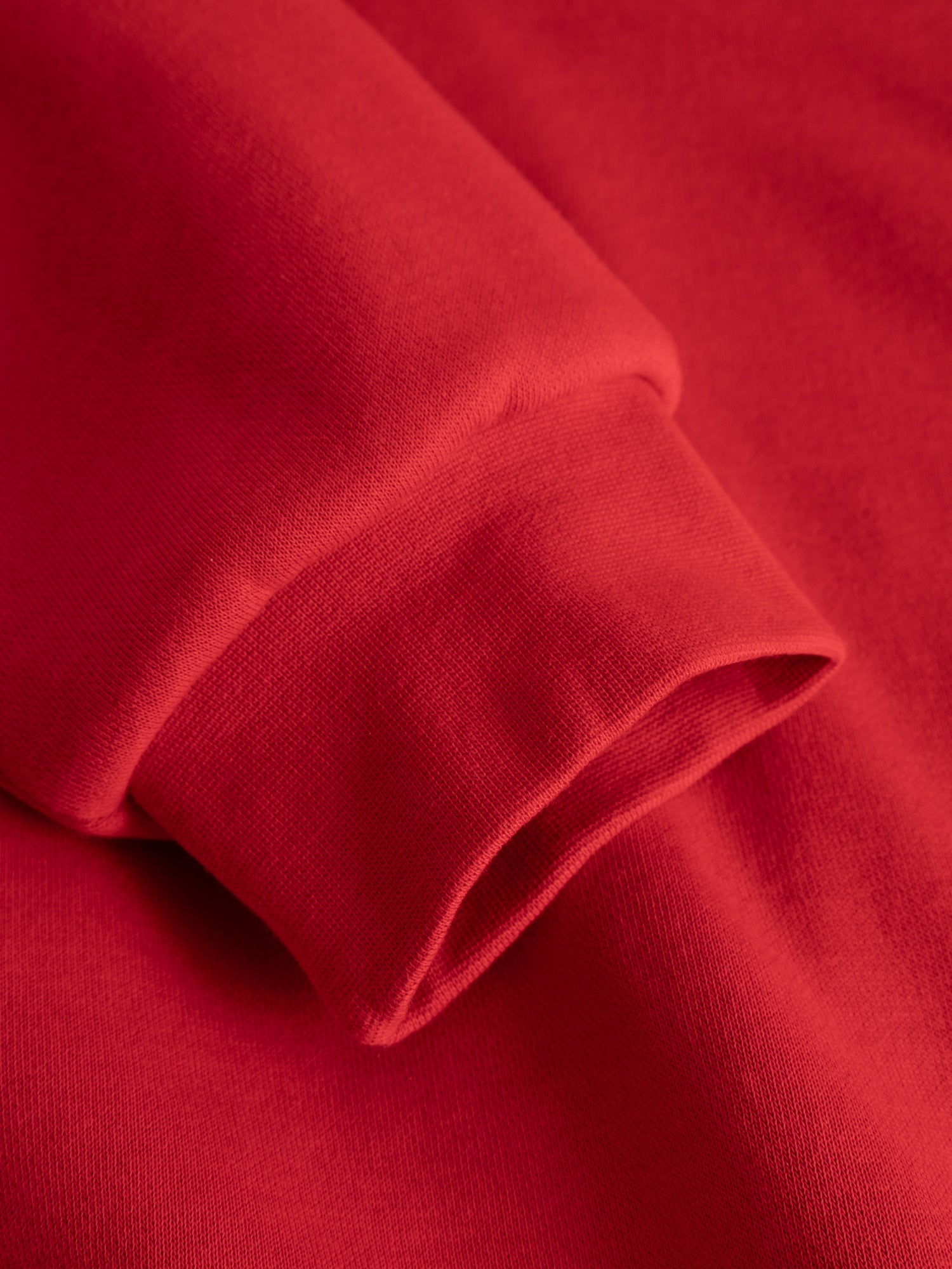 SWEAT ROUGE ZIP CAPUCHE