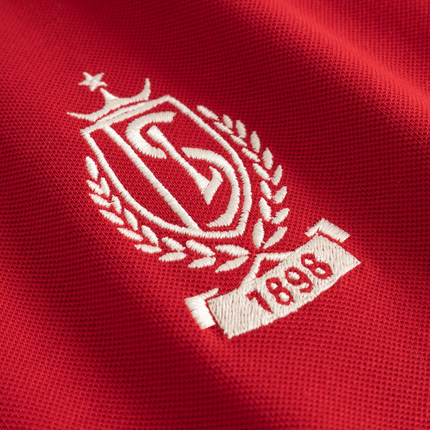 POLO ROUGE BLANC BLASON